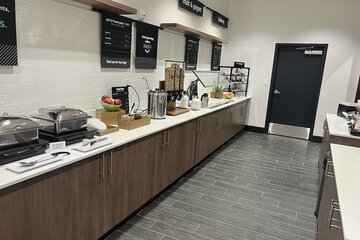 Breakfast/Coffee Service 49 of 56