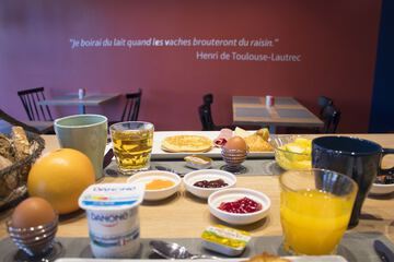 Breakfast buffet