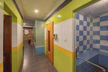 Steam room