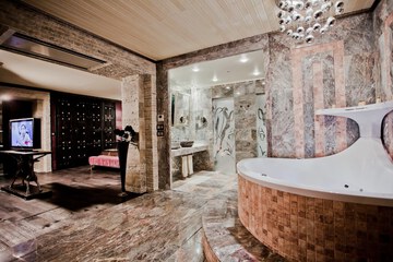 Jetted tub