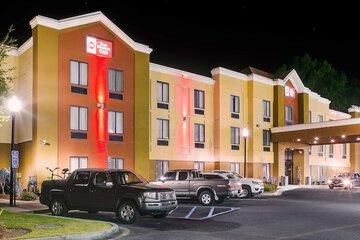 Best Western Plus Richmond Hill Inn