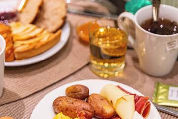 Breakfast meal