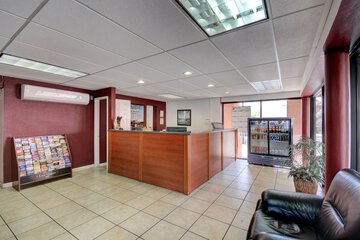 Hotel Interior 13 of 32