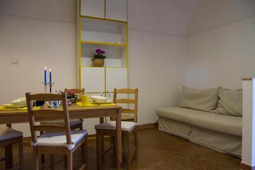Photo 53