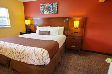 Room 21 of 36
