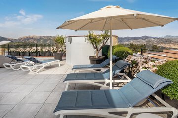 Sundeck