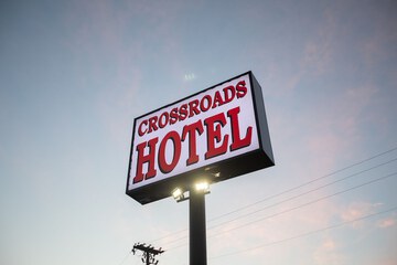 The Crossroads Hotel & Suites