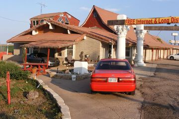 Hotel 4 of 21