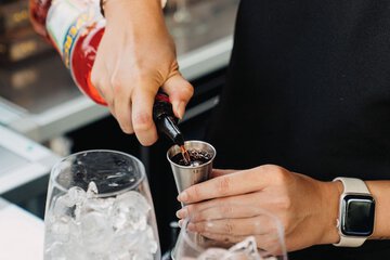 Poolside bar