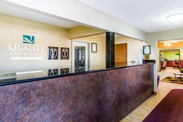 Hotel Interior 6 of 32