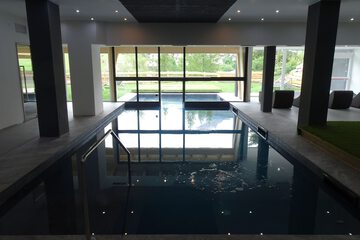 Rooftop pool