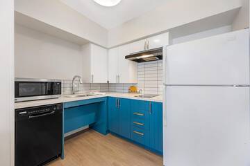 Private kitchenette