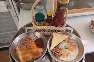 Breakfast meal