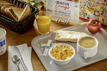 Breakfast meal