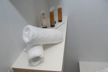 Bathroom amenities