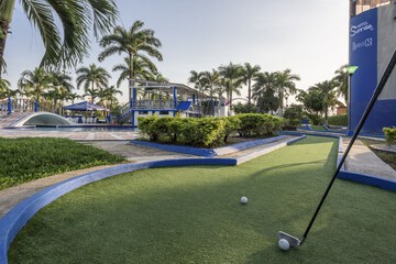 Mini-golf
