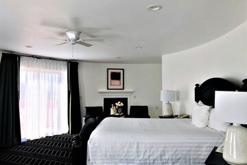 Room 26 of 72