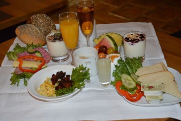 Breakfast meal