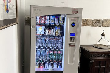Vending machine