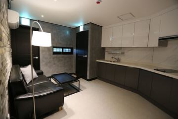 Private kitchenette