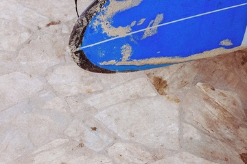 Surfing/boogie boarding