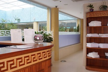 Spa reception