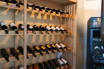 Tasting room