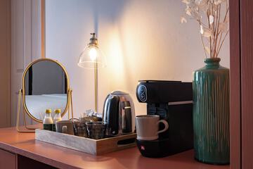 Coffee and/or coffee