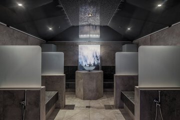 Steam room