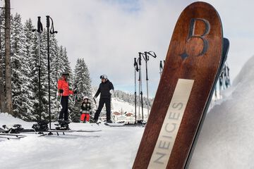 Skiing