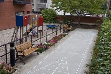 Children's play area - outdoor