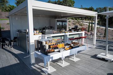 Breakfast buffet