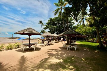Beach bar