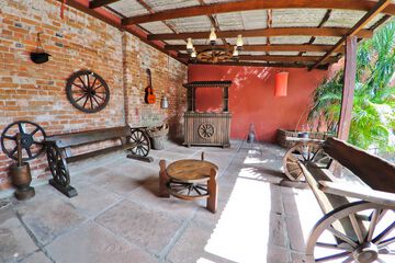 BBQ/picnic area