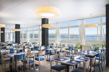 Food court