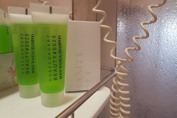 Room amenity