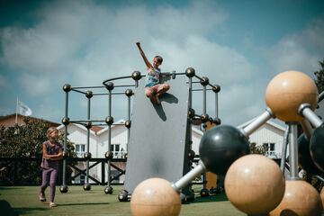 Children's play area - outdoor