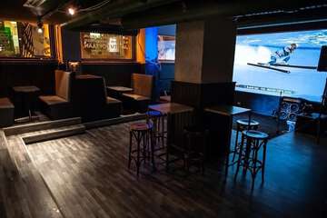 Sports bar