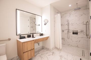 Bathroom shower