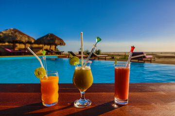 Poolside bar