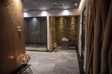 Spa reception