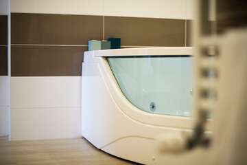 Jetted tub