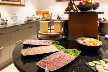 Breakfast buffet