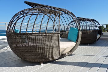 Sundeck