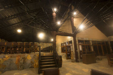 Hotel Lounge