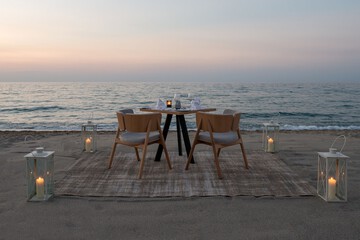 Couples dining