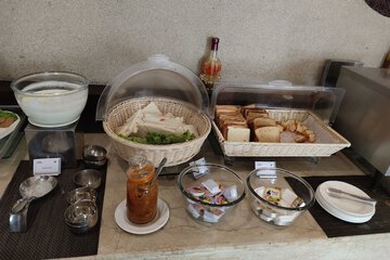 Breakfast buffet