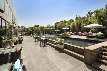 Outdoor banquet area