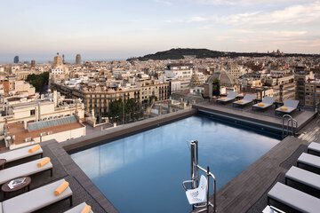 Rooftop pool