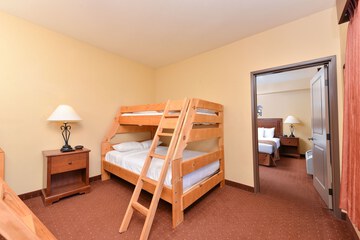 Room 72 of 127